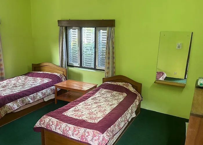 New Pokhara Lodge - Pokhara Lakeside