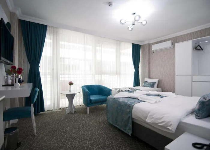 Hill Life Hotel