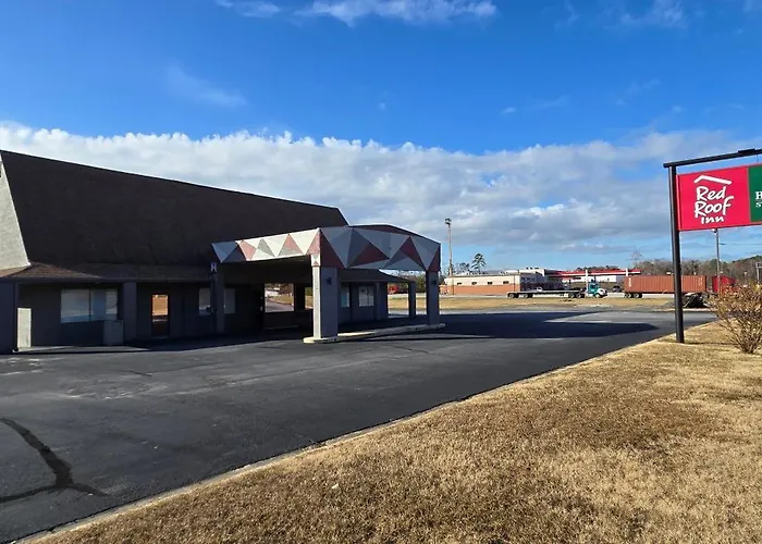 Hometowne Studios By Red Roof Lagrange