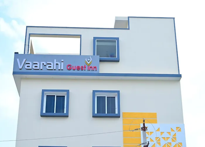 Vaarahi Guest Inn