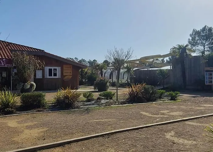 Mobilhome 6 Personnes Climatisation, Tv, Lave-Vaisselle, 2 Salle De Bain, 3 Chambres Au Camping Les Vignes A Lit-Et-Mixe Dans Les Landes Avec Piscine,