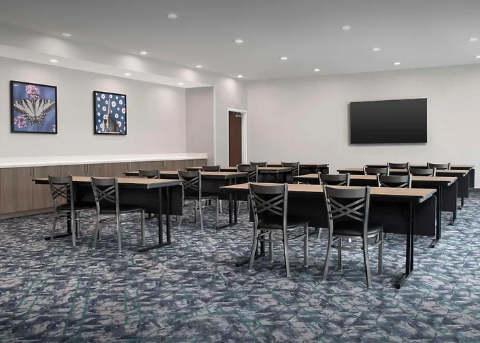 Home2 Suites By Hilton Athens I 65