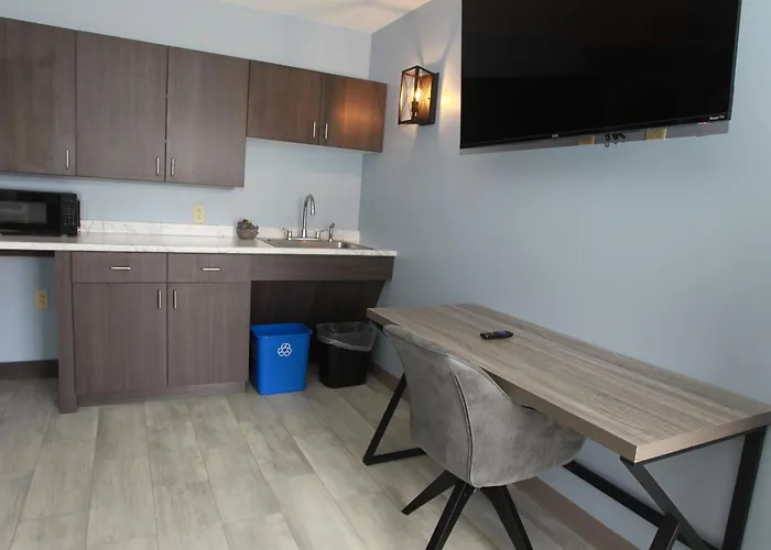 Wolastoq Inn And Suites