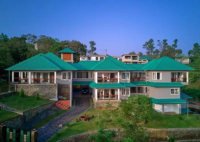 Priyas Villa Vagamon By Voye Homes-Scenic Mountain View