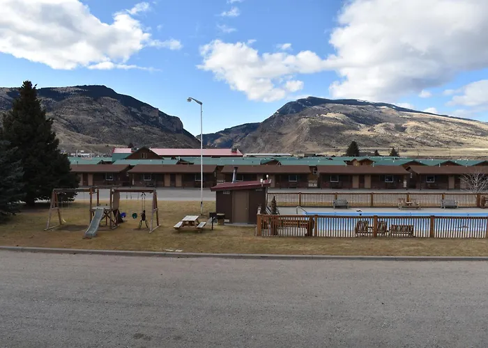 Big Bear Motel