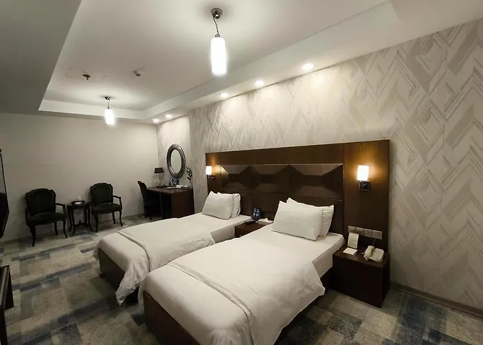 Fiori Hotel