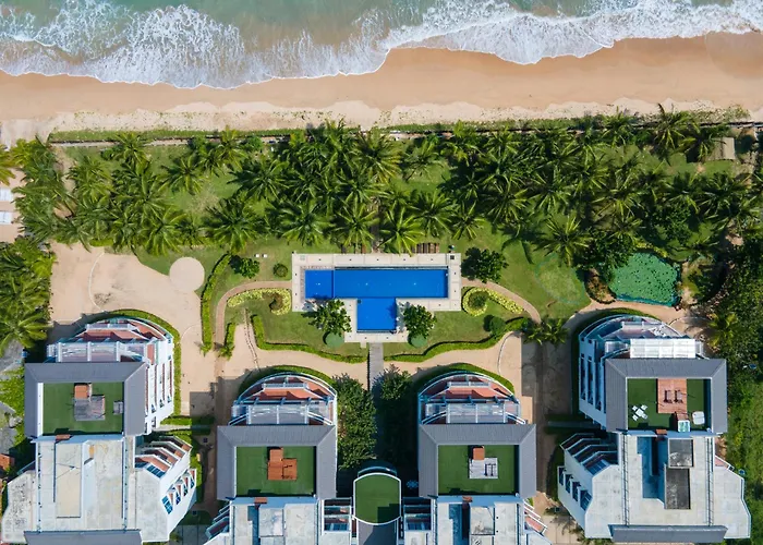 Oceanfront Condos Nilaveli By Icc