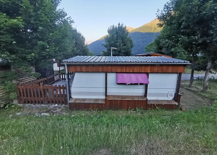 Caravane 4 Personnes Au Camping D'Aussois