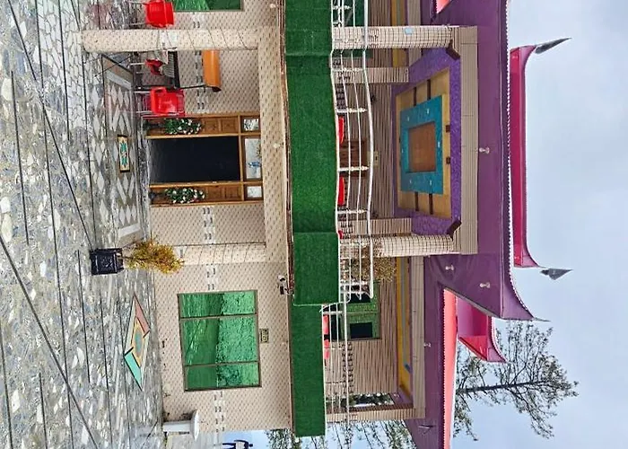 Lawrence View Hotel Malam Jabba