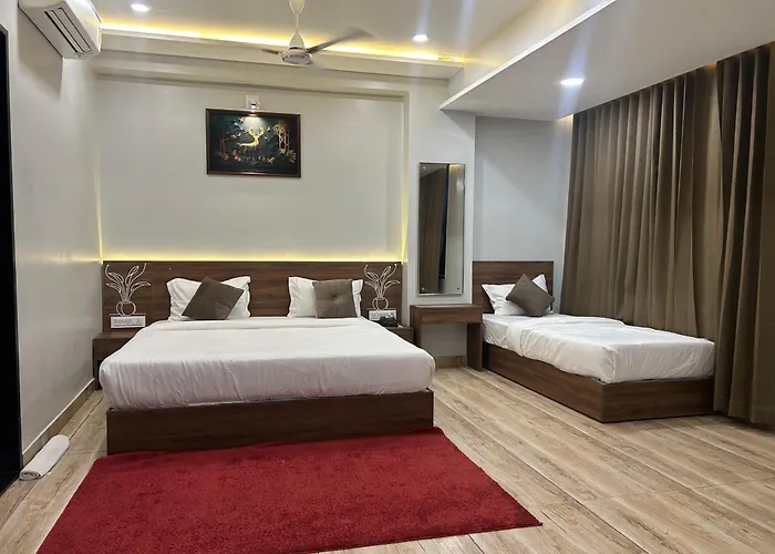Hotel Holiday Icon
