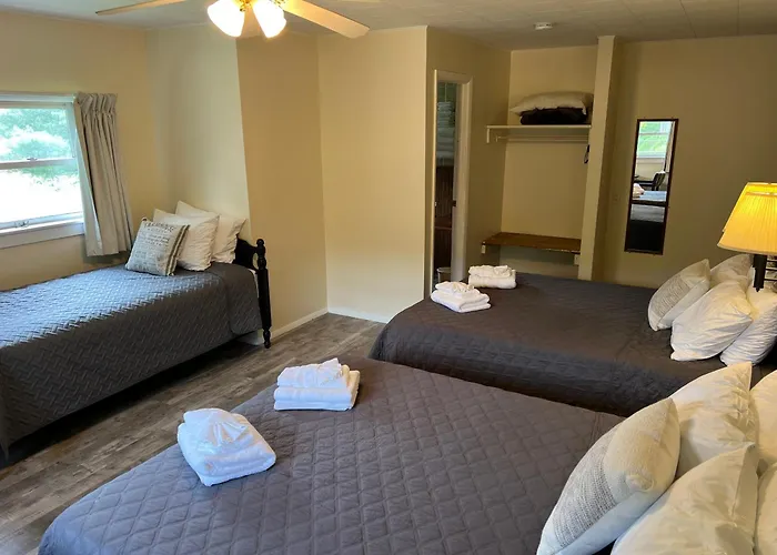 Colton Point Motel