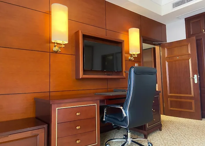 8&9Hotel
