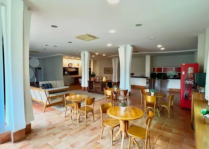 Violeta Meaípe Hotel