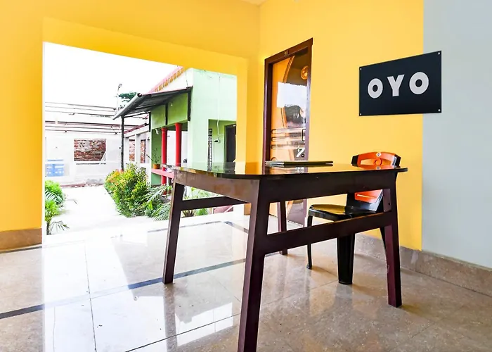 Hotel O Astha Homestay
