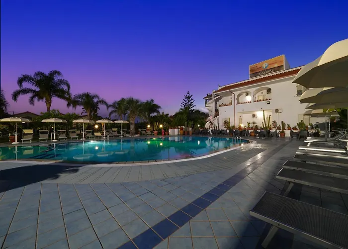 Hotel Damanse