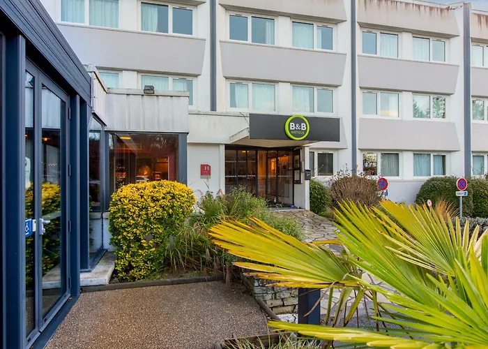 B&B Hotel Orleans Nord Saran