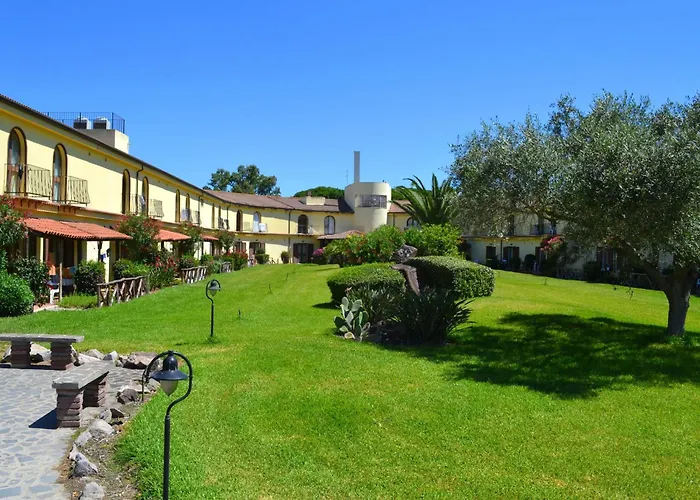 Hotel Surrounded By Greenery With Swimming Pool In Arborea Just 600 Meters From The Sea