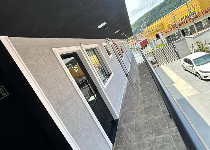 Hotel Aris