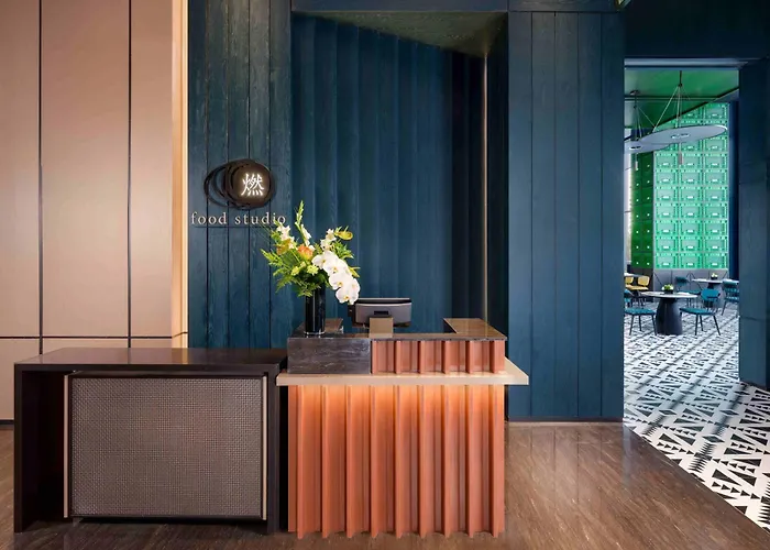 Renaissance Qingdao Hotel