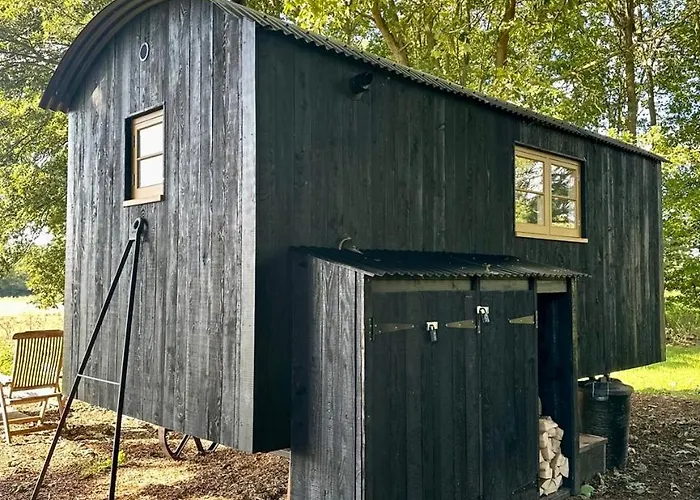 Secret Paddock Shepherds Hut