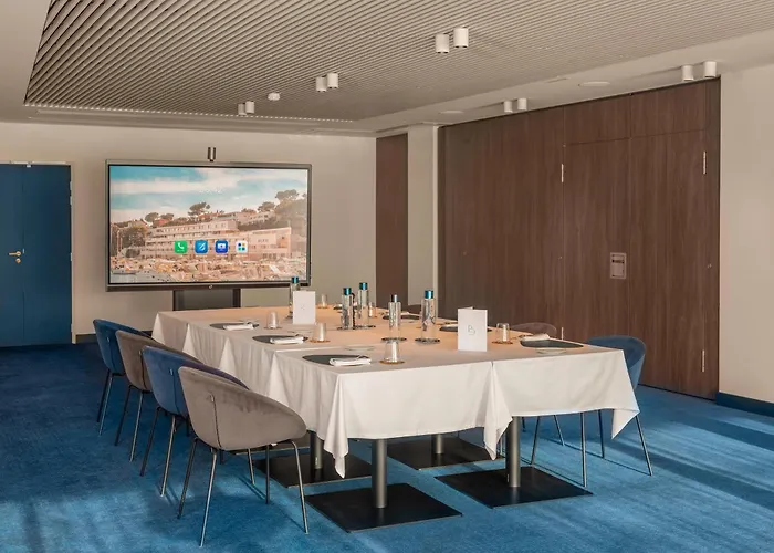Bleu Hotel & Spa By Germain Collection