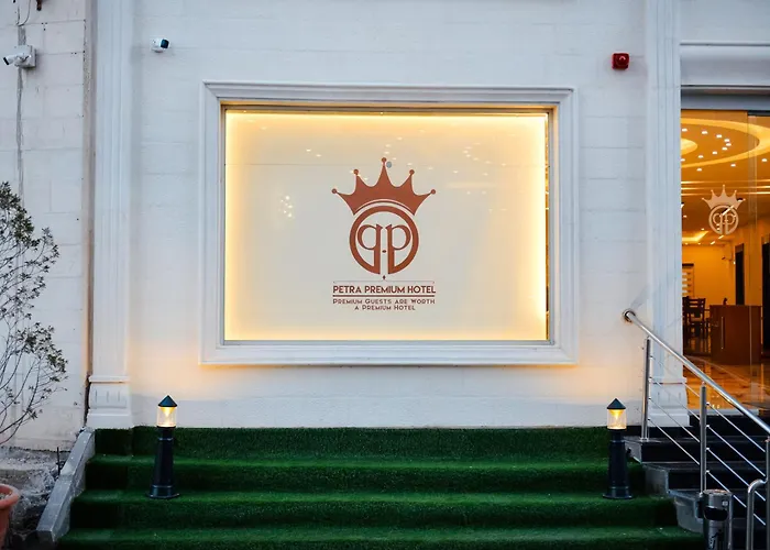 Petra Premium Hotel