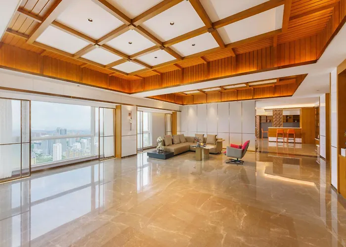 Urumqi Luolan Hotel