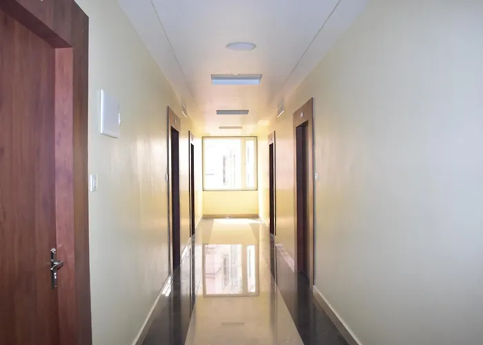 Hotel Omkareshwar Inn