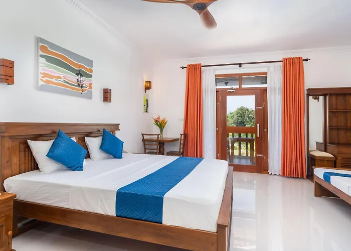 Hotel Southern Blue Sapphire