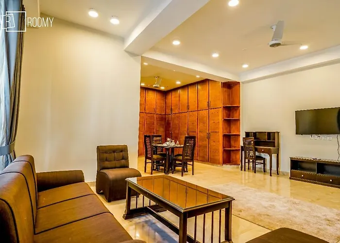 Roomy Crossroads Hotel, Peshawar