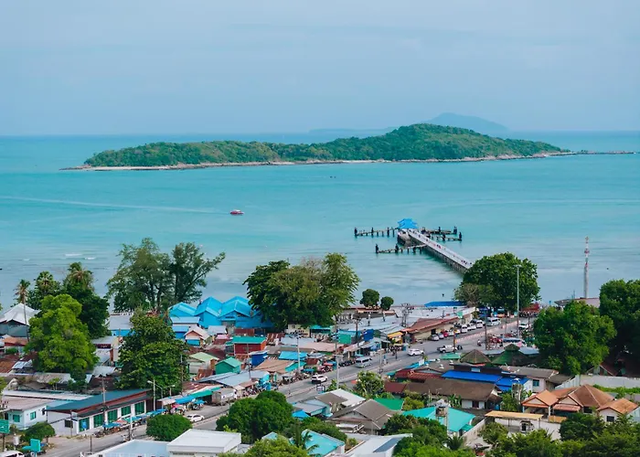 Phuket Monaburi Boutique Hotel