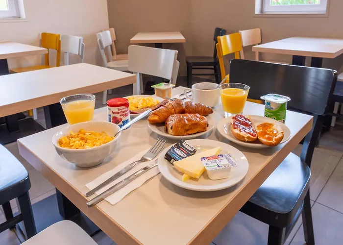 B&B Hotel Montelimar Nord