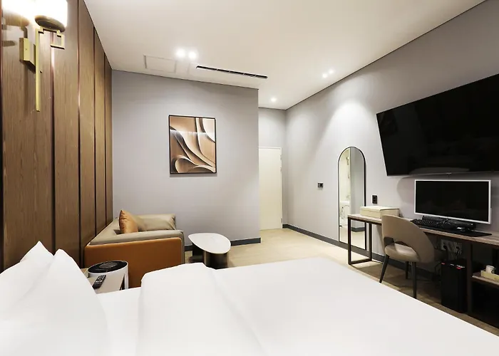 Hound Hotel Incheon Airport
