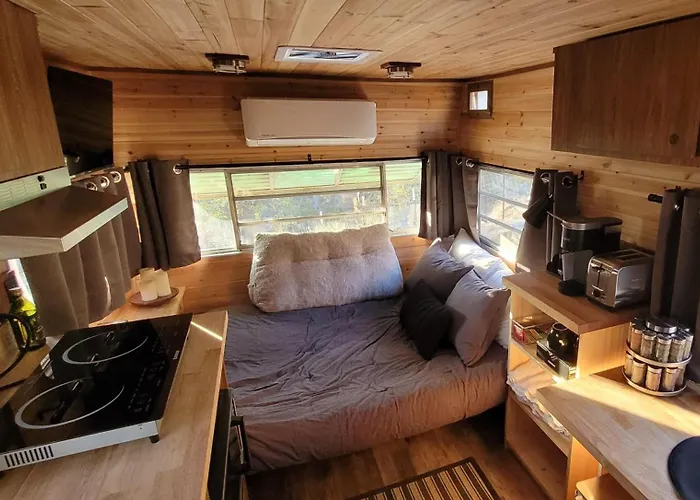 Cozy Farm Stay For Two