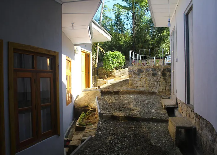 Triniton Holiday Villas