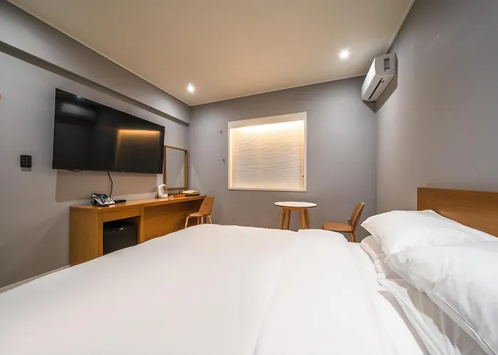 Mono Hotel