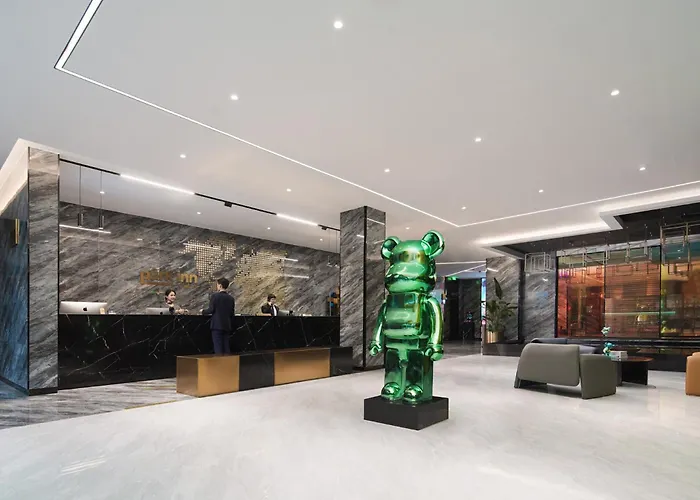 Park Inn By Radisson Hanzhong Central Square & High Speed Rail Station