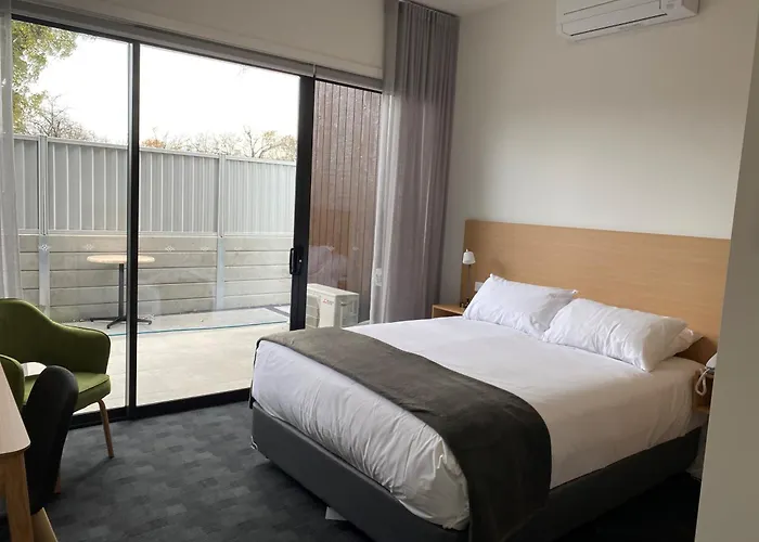 Whittlesea Motel