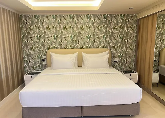 V20 Boutique Jacuzzi Hotel