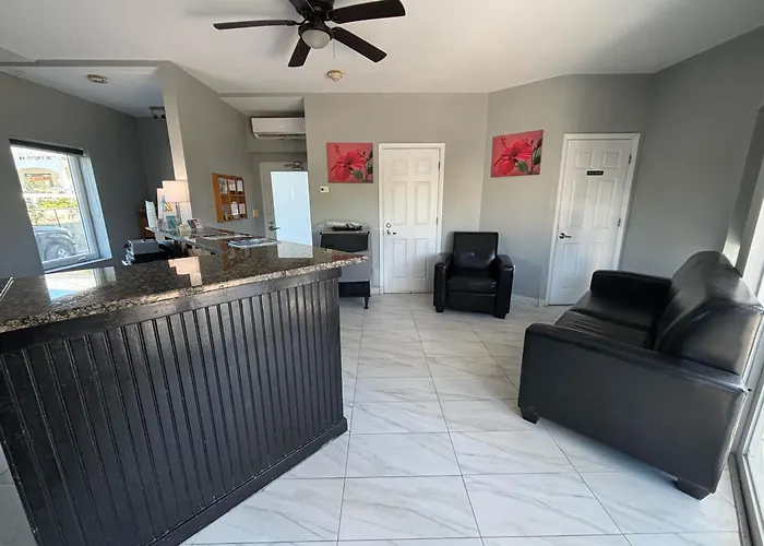 Grace Bay Suites