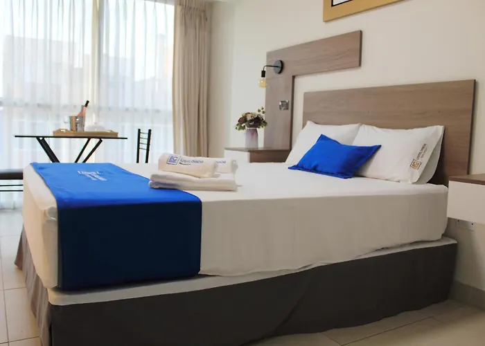 Hotel Luxotel Chincha