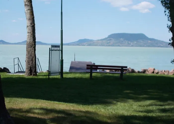 Fonyod Camping & Apartman