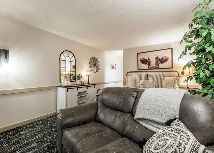 Country Living Inn