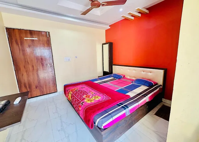 Spot On Satguru Lodge