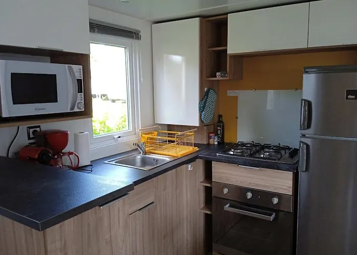Mobil-Home Tout Confort, 3 Chambres, Domaine De Kerlann