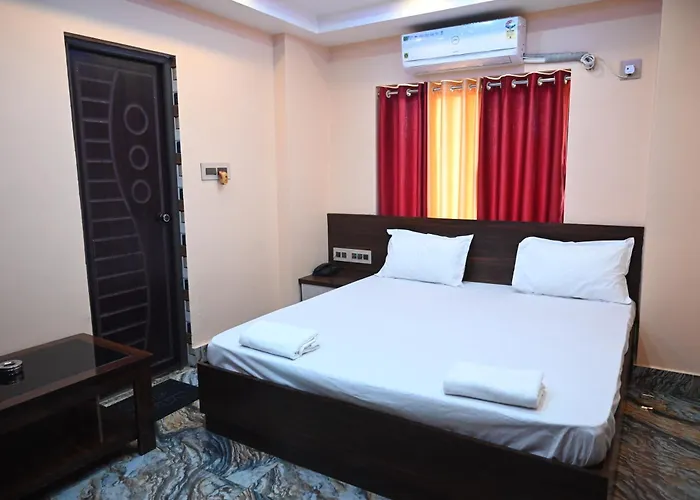 Hotel Tulusi Inn, Bolpur, Shantiniketan