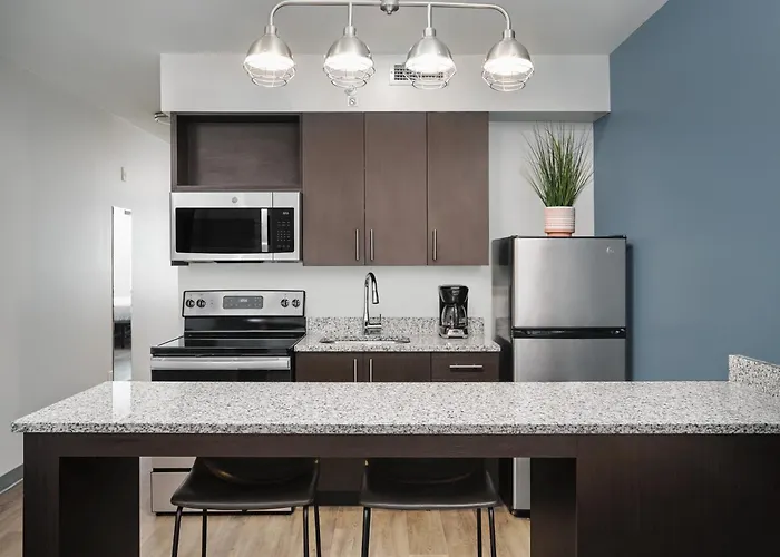 Stayapt Suites Columbus-Fort Benning