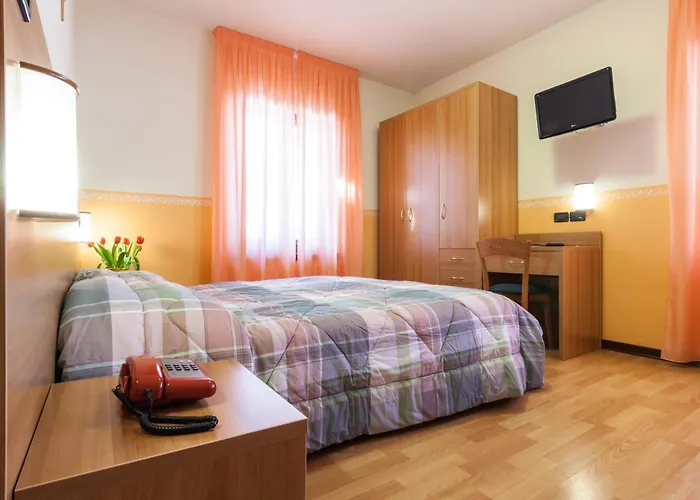 Hotel Edelweiss Con Ristorante Note Di Gusto
