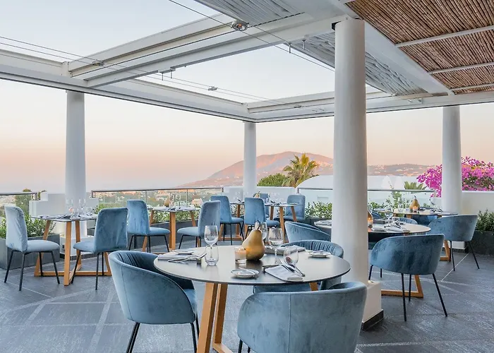 Theoxenia Caldera Hotel
