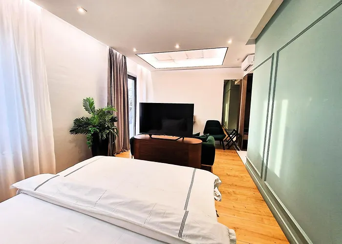 Arn Boutique Hotel